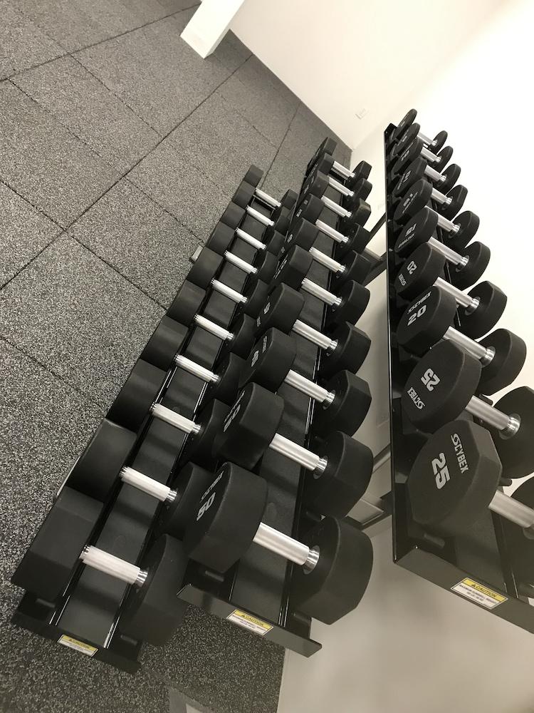 Hilton Garden Inn Davis Downtown エクステリア 写真