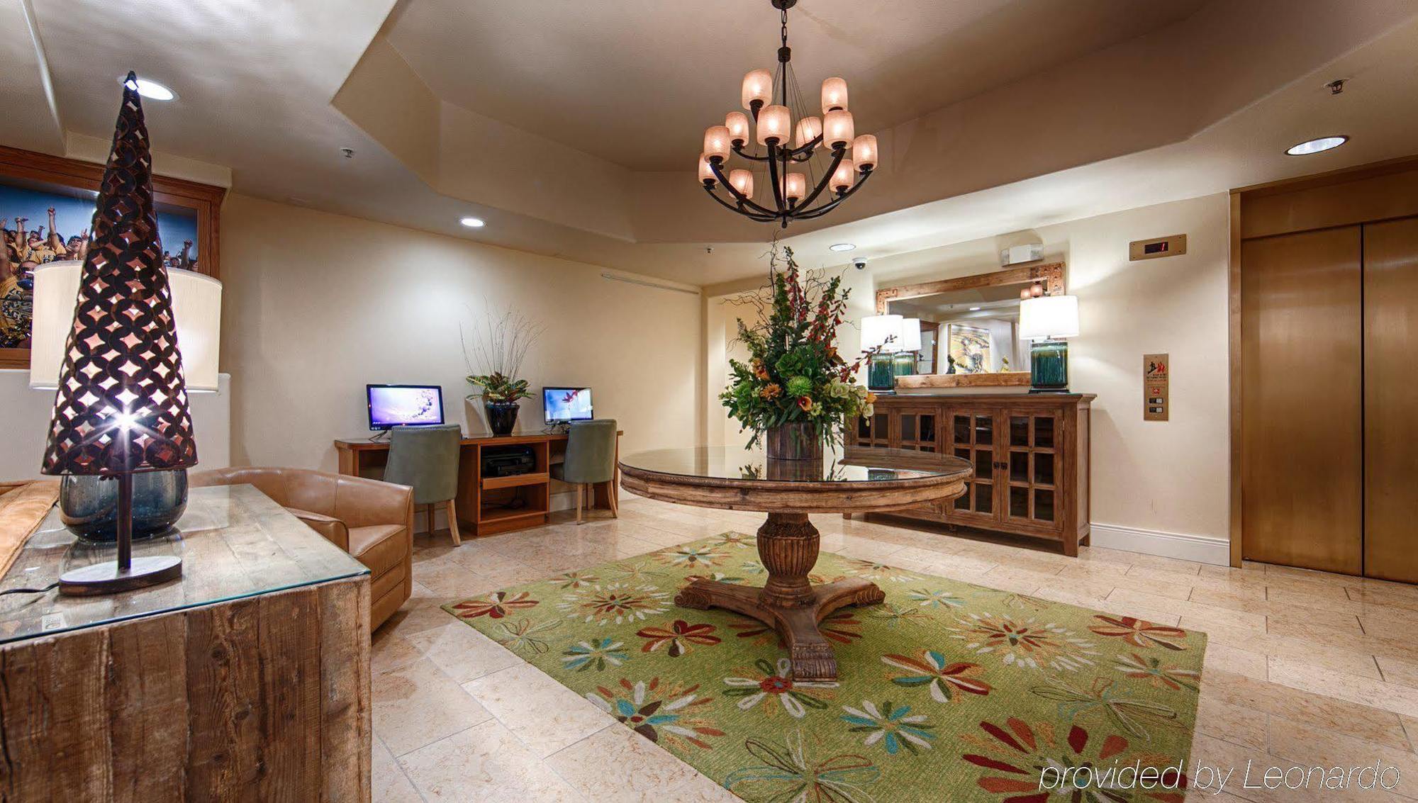 Hilton Garden Inn Davis Downtown エクステリア 写真