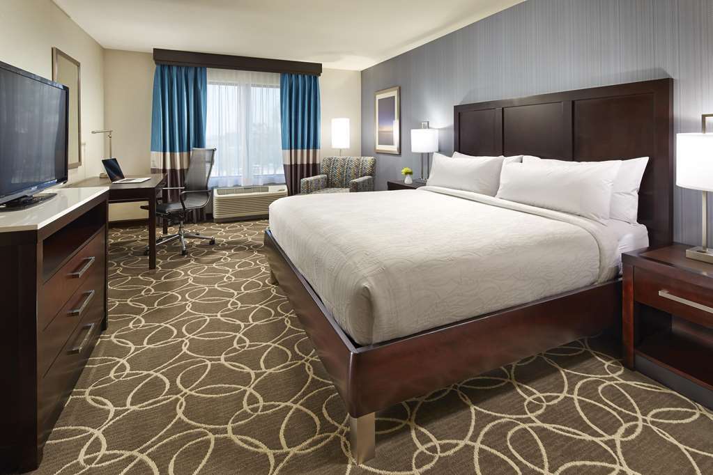 Hilton Garden Inn Davis Downtown 部屋 写真
